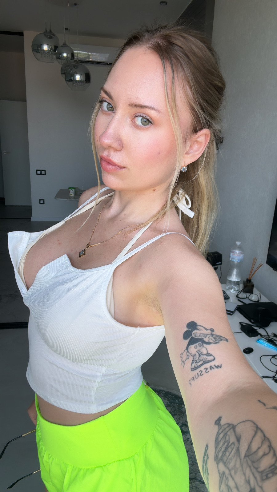 KateV in her underwear in Yichang