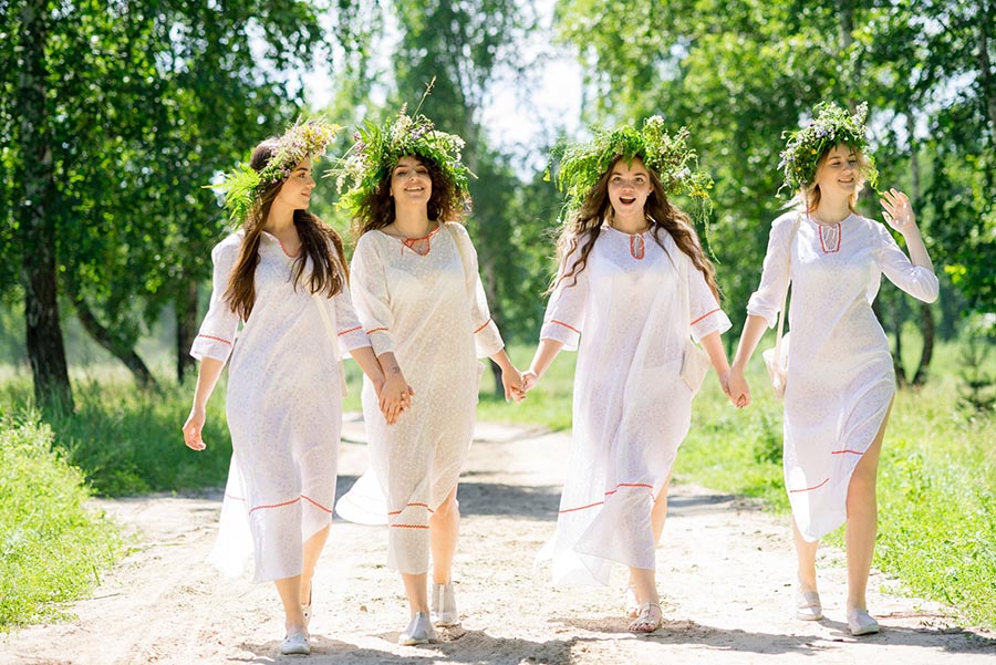 Slavic girls in Yichang