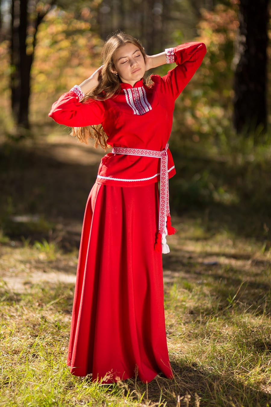 Underwear Women in Slavic costumes in Yichang